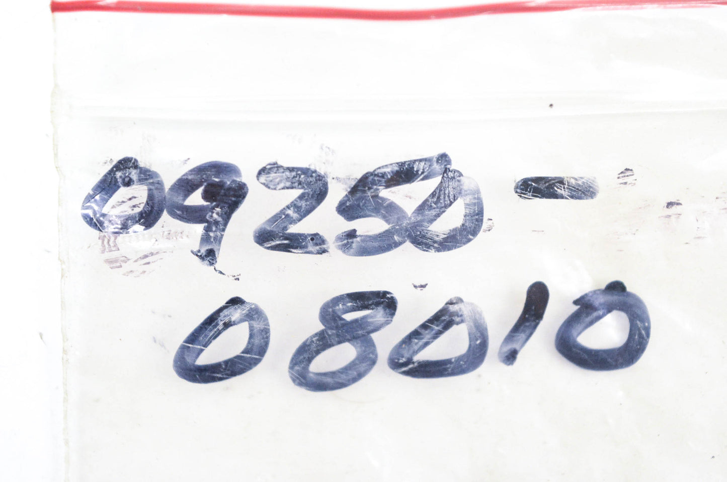 New OEM Suzuki 09250-08010 Cap NOS
