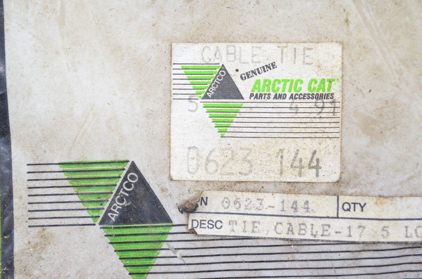 New OEM Arctic Cat 0623-144 Cable Ties 17.5" Qty 2 NOS