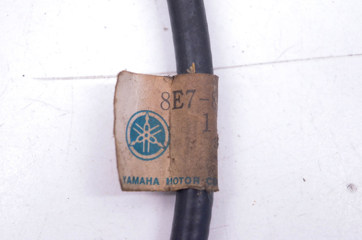 New OEM Yamaha 8E7-83550-01-00 Speedometer Cable NOS