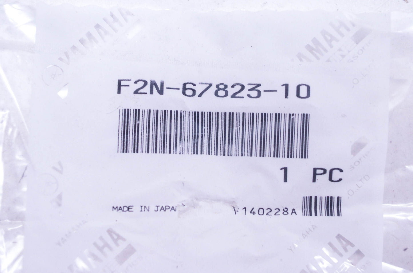 New OEM Yamaha F2N-67823-10-00 Plug NOS