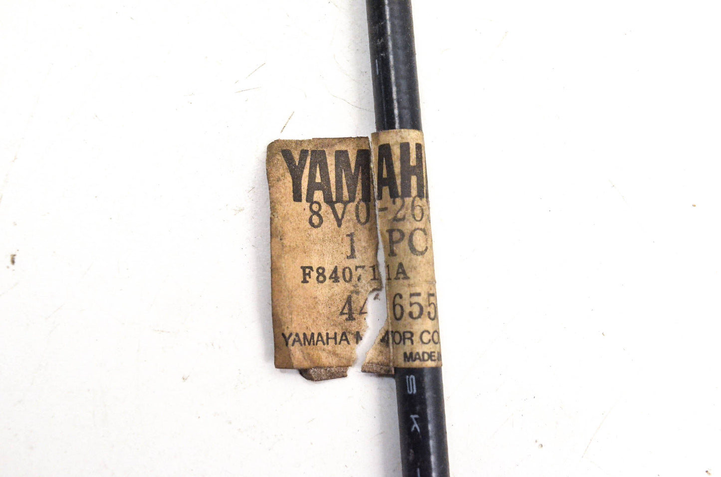 New OEM Yamaha 8V0-26311-00-00 Throttle Cable NOS