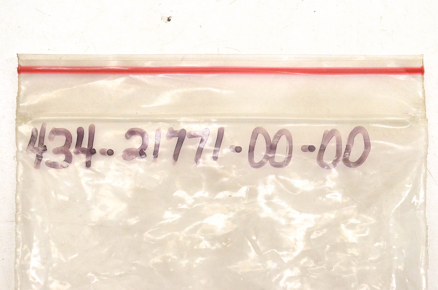 New OEM Yamaha 434-21771-00-00 Oil Cap NOS