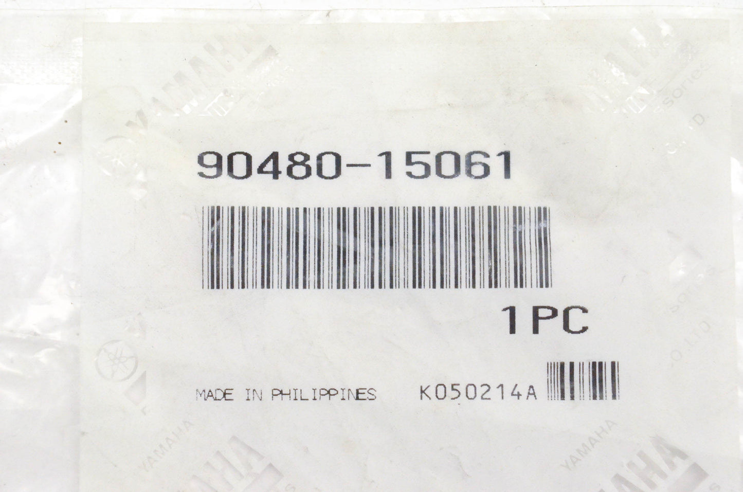 New OEM Yamaha 90480-15061-00 Grommet NOS
