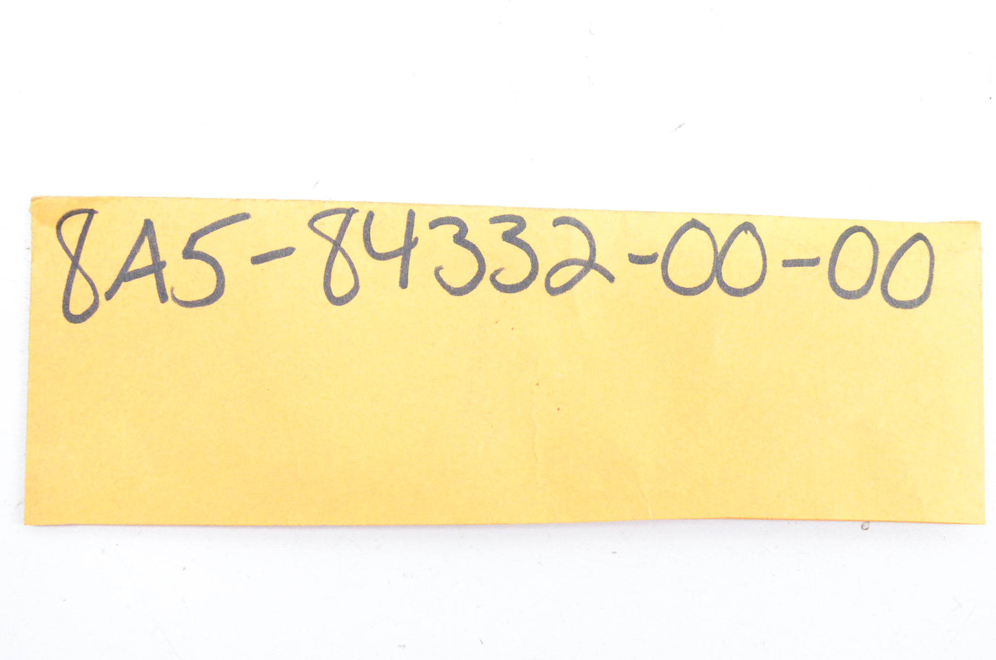 New OEM Yamaha 8A5-84332-00-00 Spring NOS