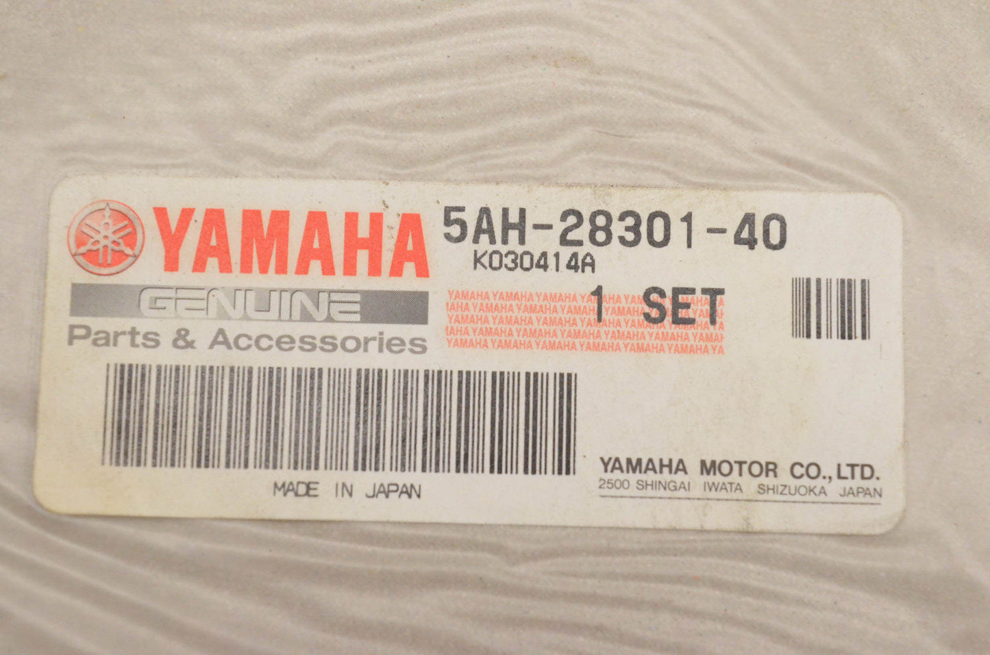 New OEM Yamaha 5AH-28301-40-00 Lower Cover Graphic Kit NOS
