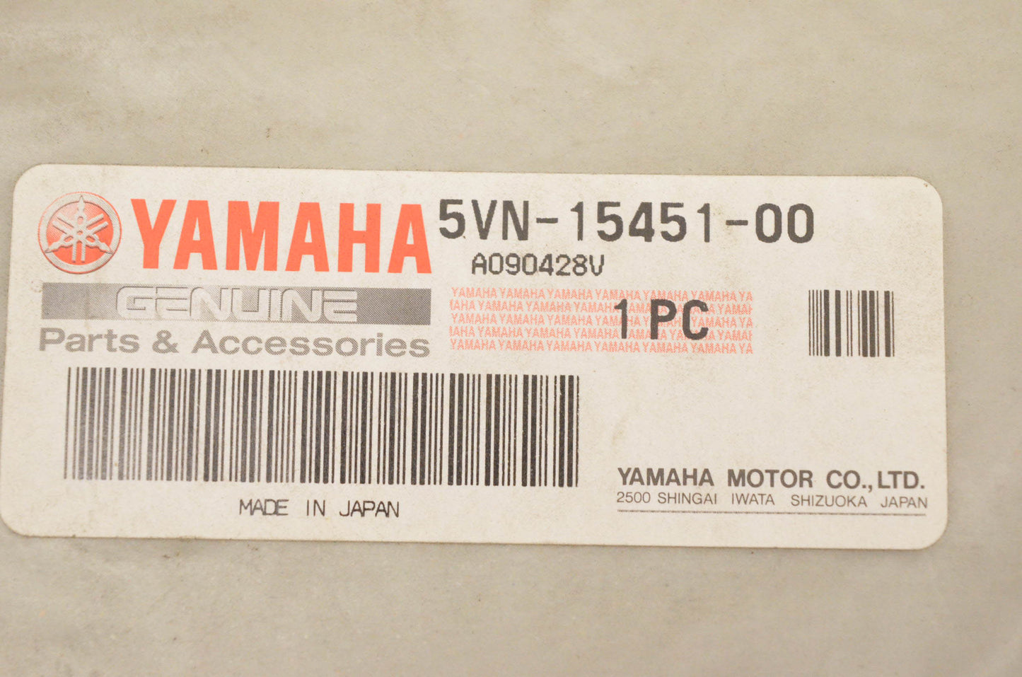 New OEM Yamaha 5VN-15451-00-00 Clutch Cover Gasket NOS