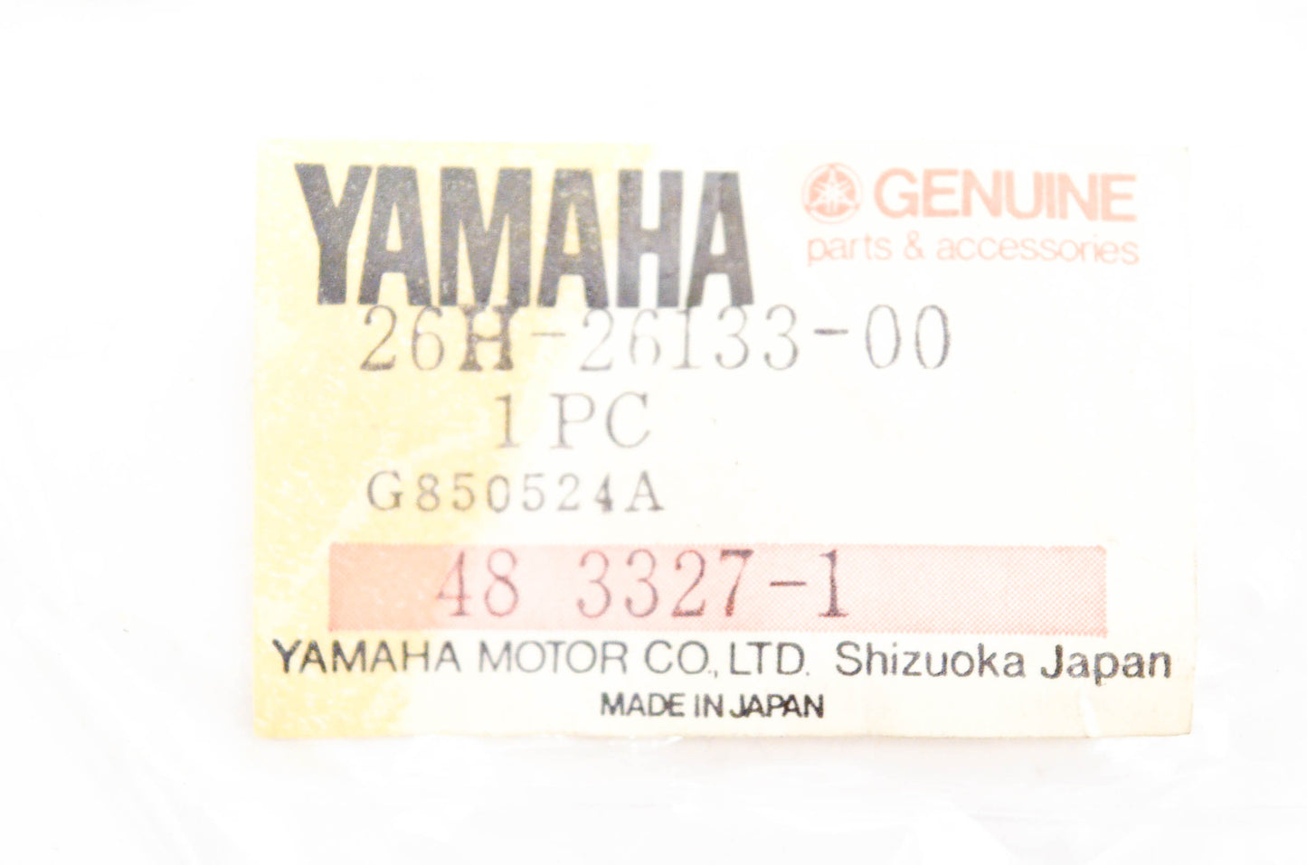New OEM Yamaha 26H-26133-00-00 Handlebar Cap NOS