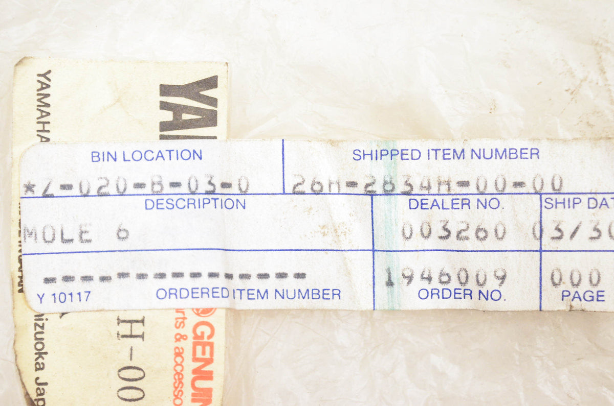 New OEM Yamaha 26H-2834H-00-00 Cowling Molding NOS