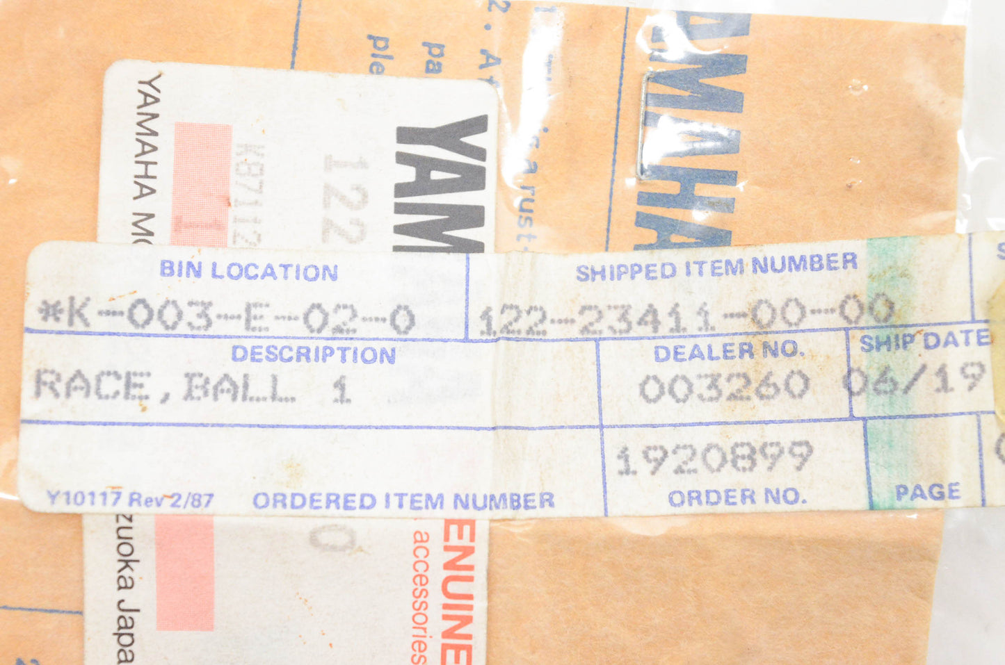 New OEM Yamaha 122-23411-00-00 Ball Race NOS