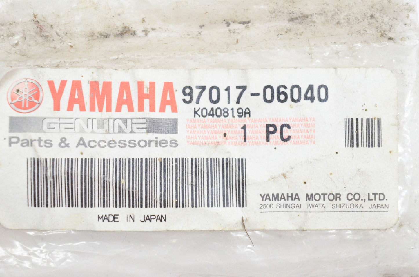 New OEM Yamaha 97017-06040-00 Bolt NOS
