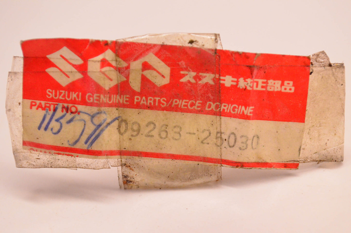 New OEM Suzuki 09263-25030 Roller Bearing NOS