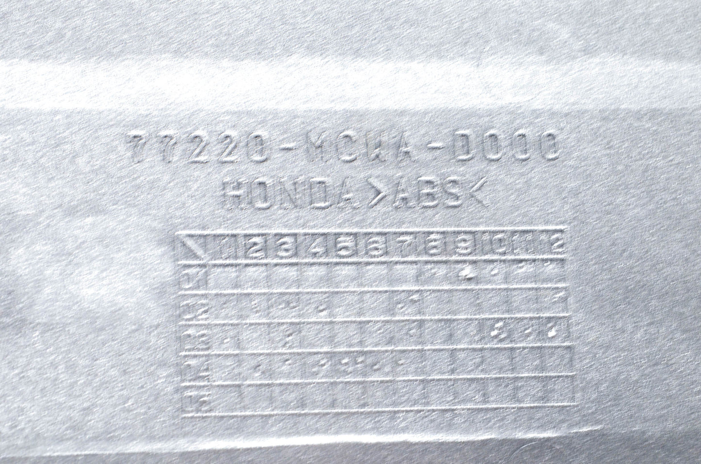 New OEM Honda 77220-MCWA-0000, 77220-MCWA-D000 Cover Silver NOS