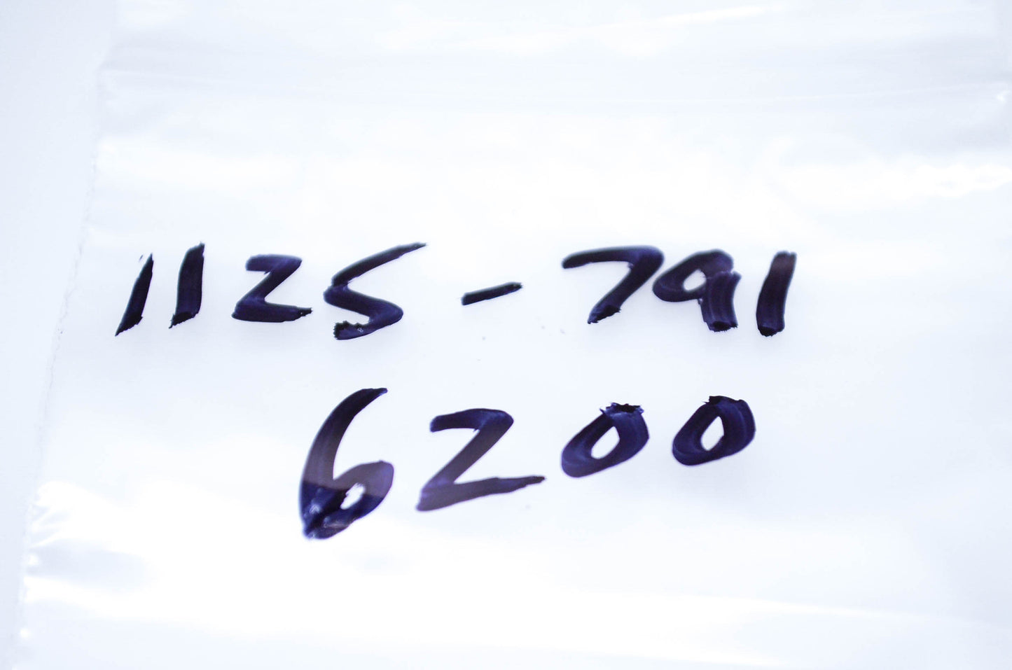 New OEM Stihl 1125-791-6200 Buffer Screw NOS