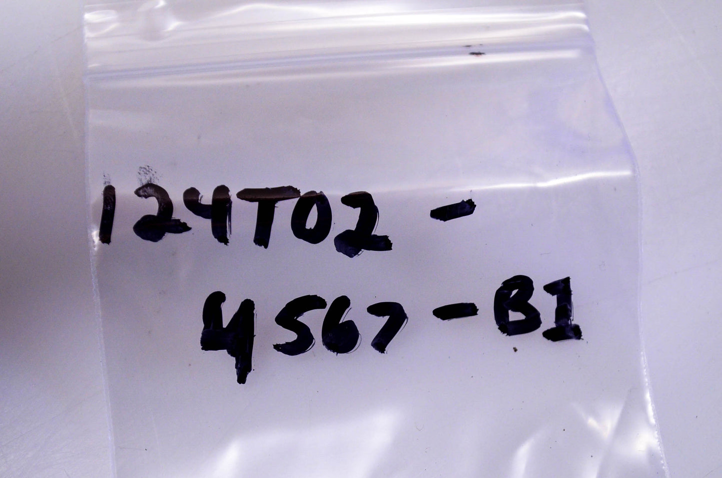 New OEM Briggs & Stratton 124T02-4567-B1 Fuel Filter NOS