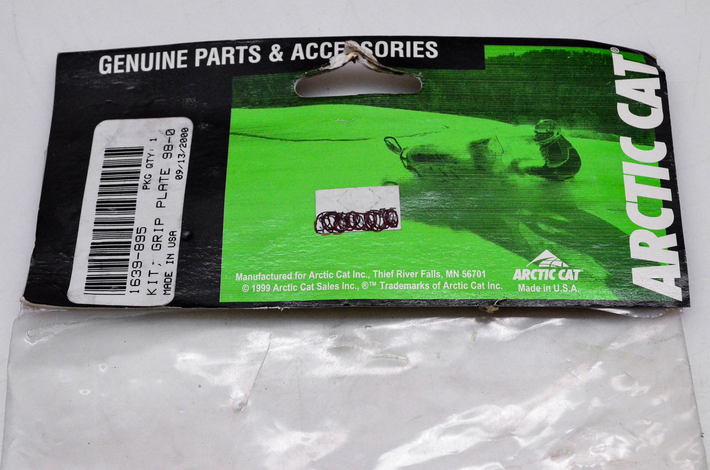 New OEM Arctic Cat 1639-895 Grip Plate Kit 98-00 NOS
