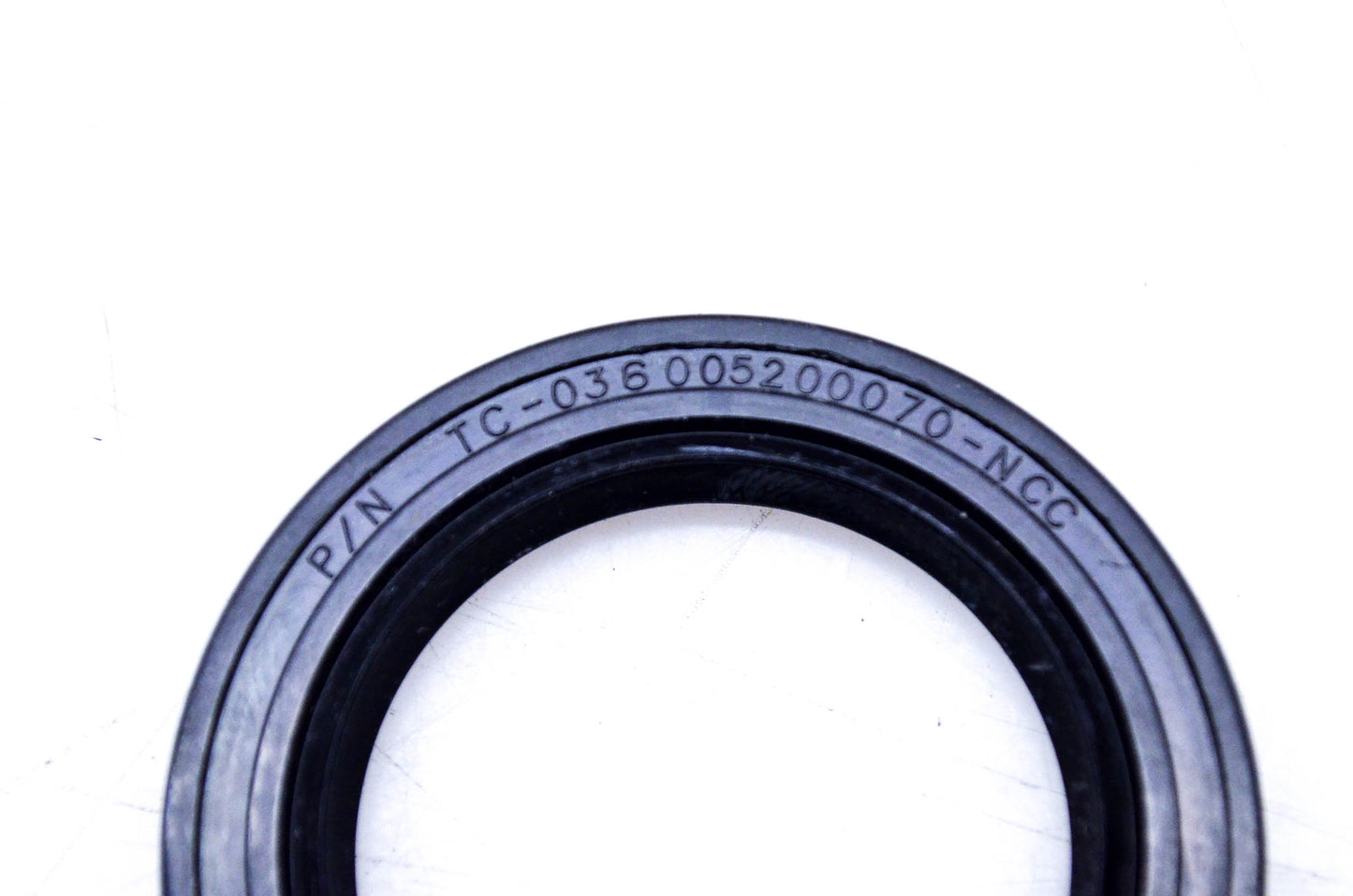 New OEM ESP TC-036005200070-NCC Oil Seal NOS