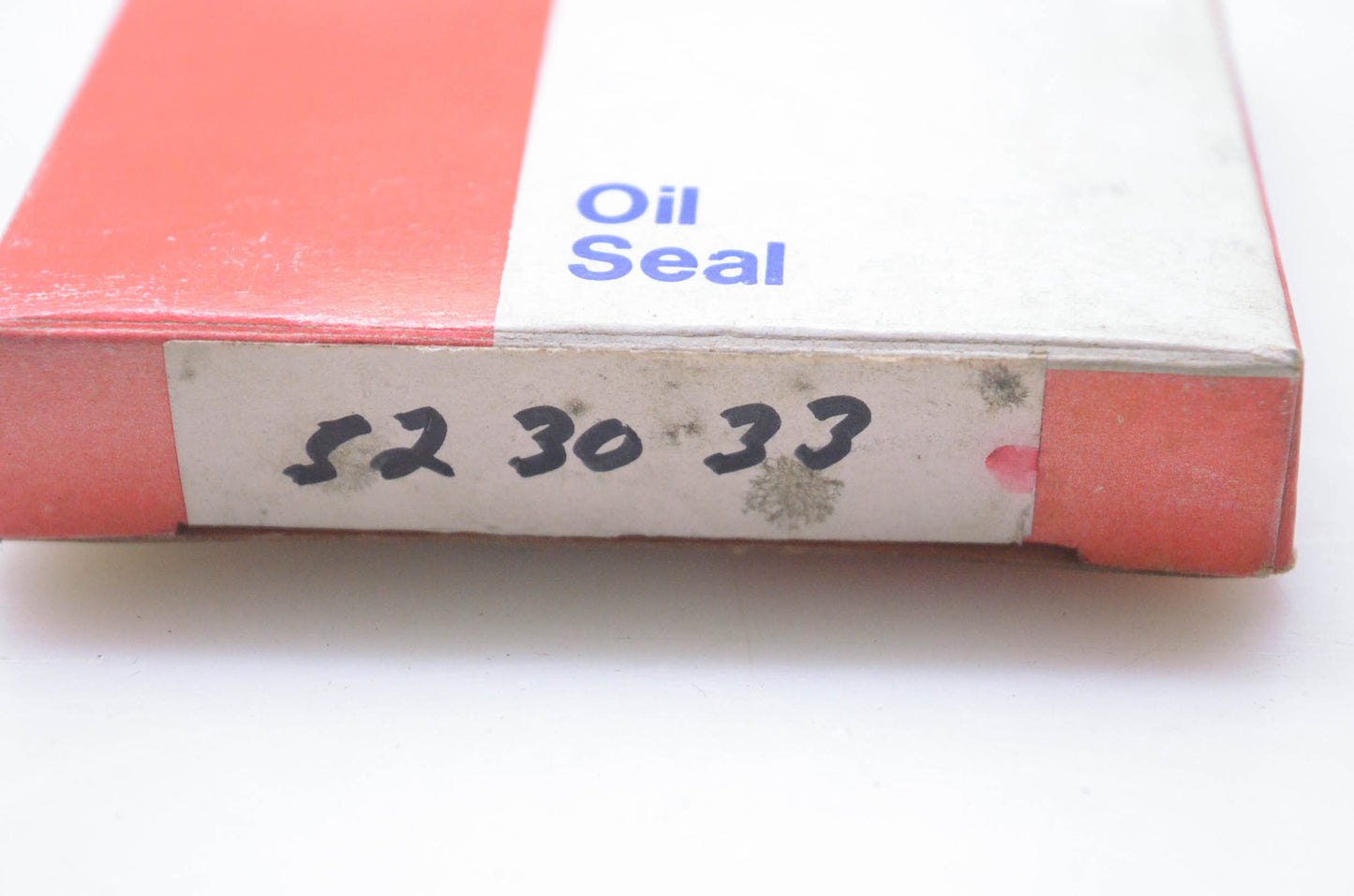 AQ 523033 Oil Seal NOS