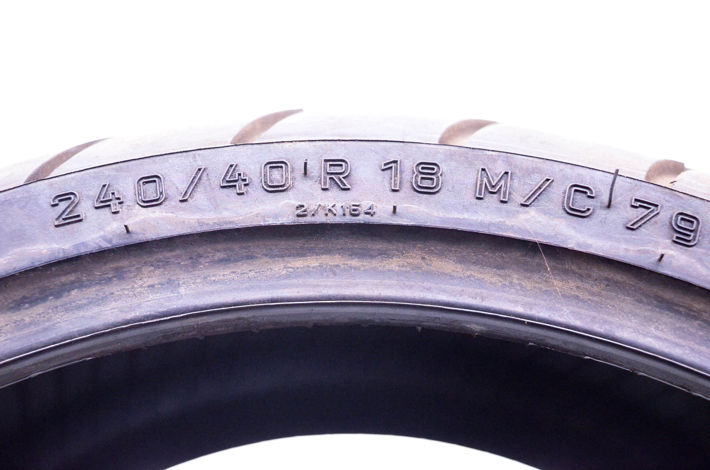 Metzler ME880 Marathon Steel Radial 240/40 R 18 M/C 79V Tire