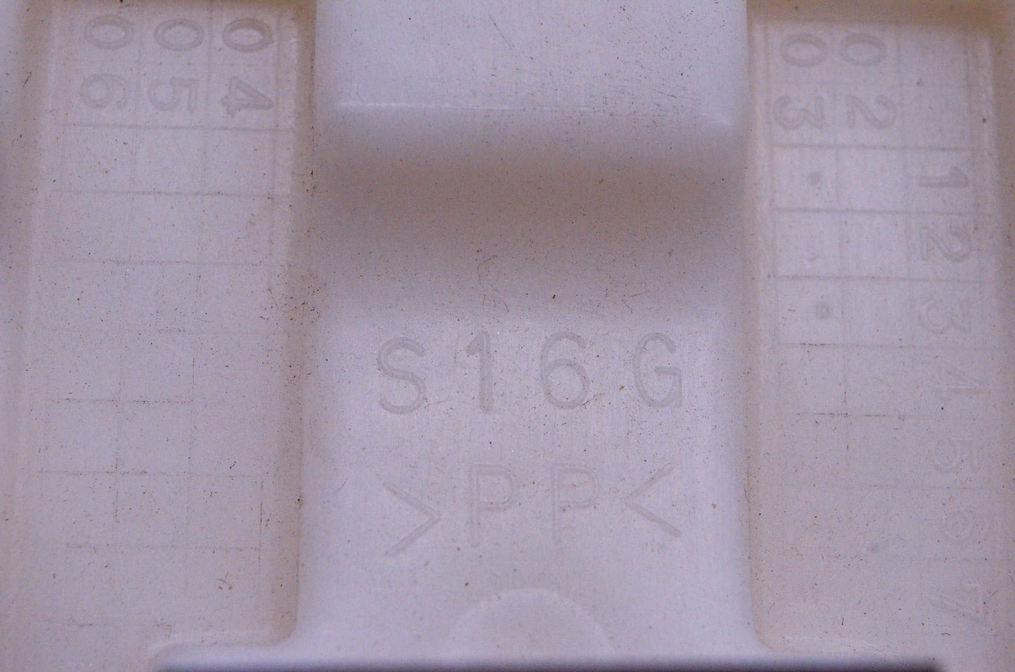 New OEM Suzuki S16G, 160905, 2027018 SV Front Seat NOS