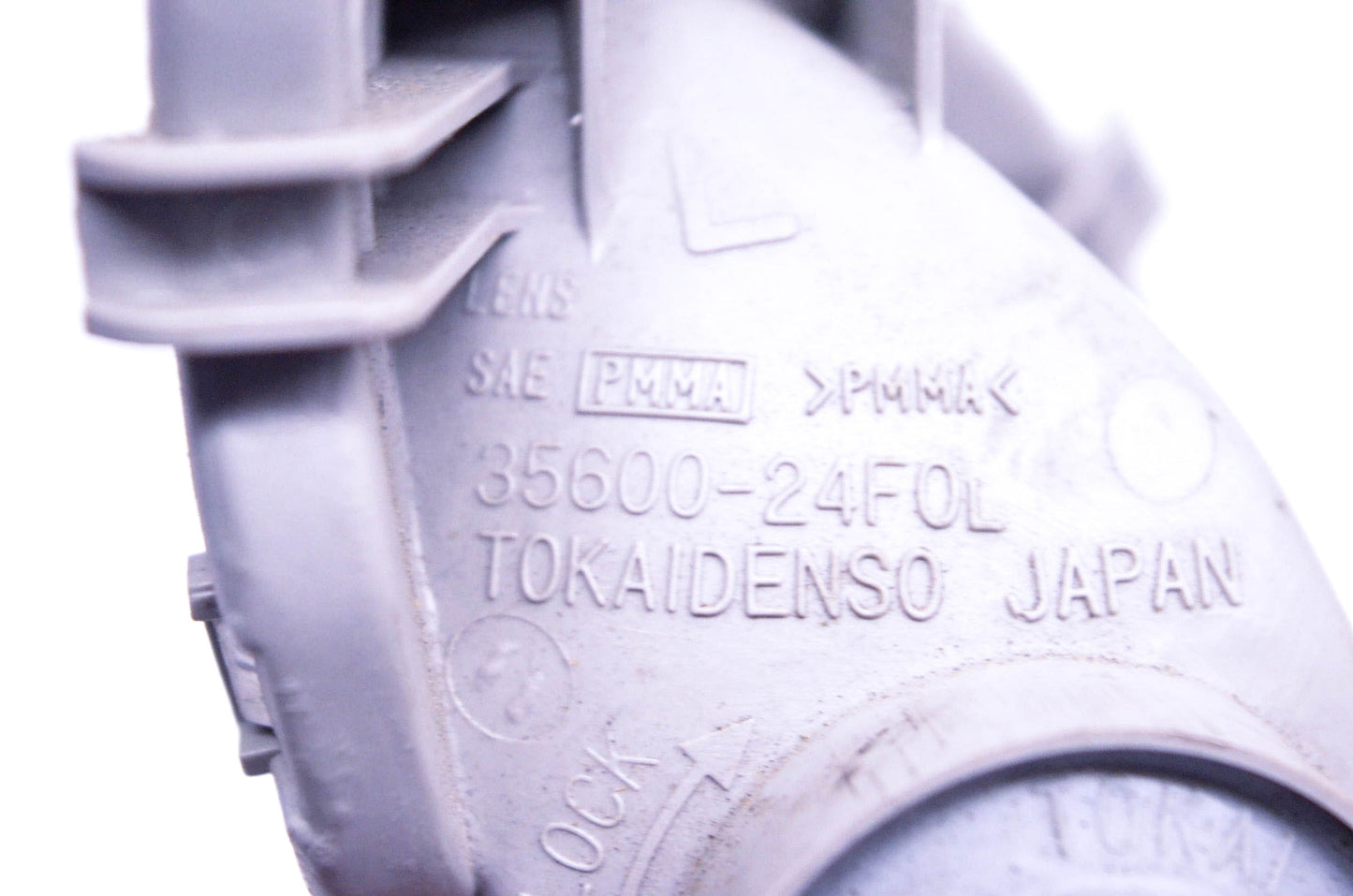 Tokaidenso 35600-24F0L Left Clear Lens Turn Signal Assembly