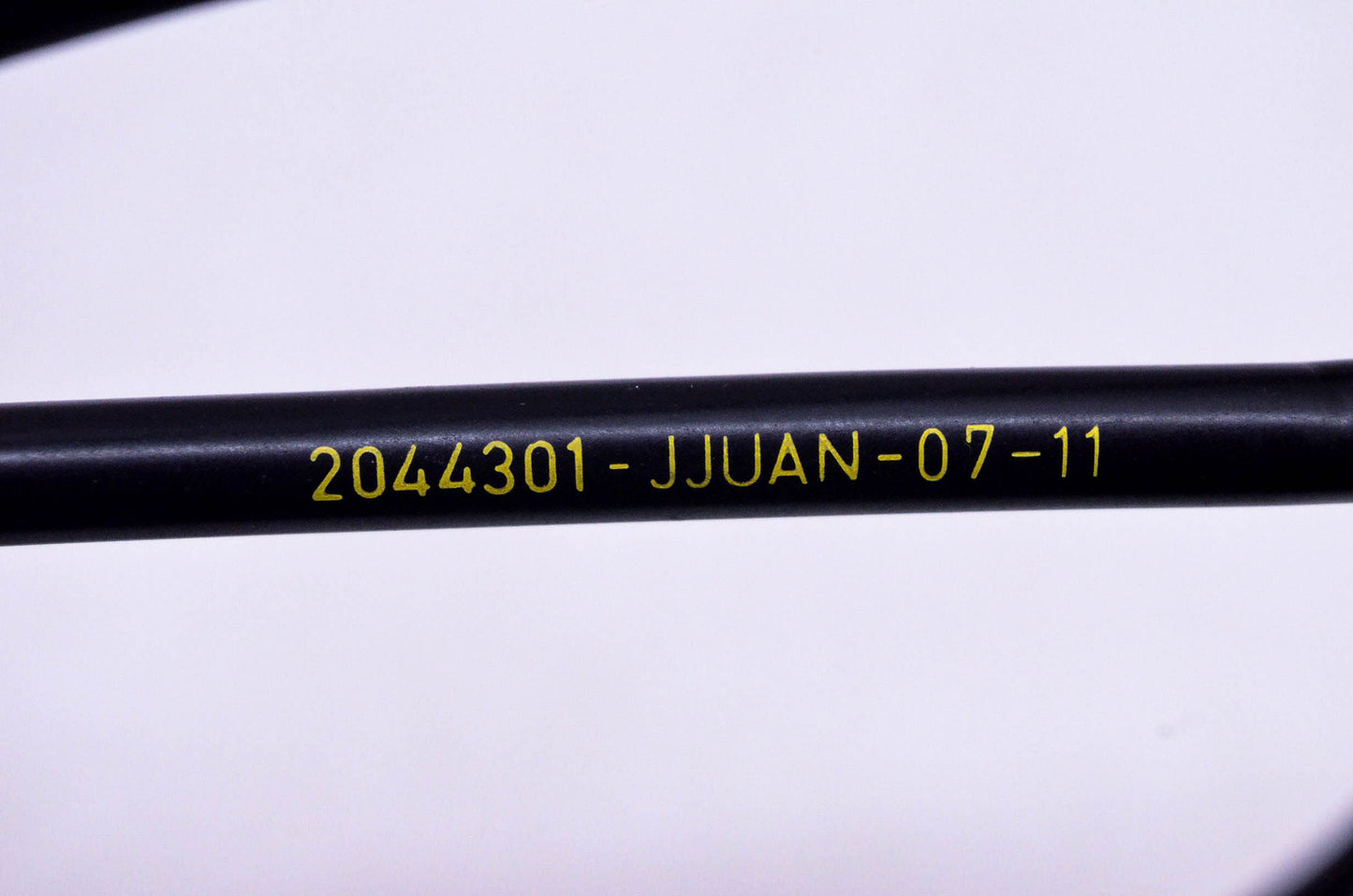 New OEM Triumph T2044301 Throttle Cable NOS