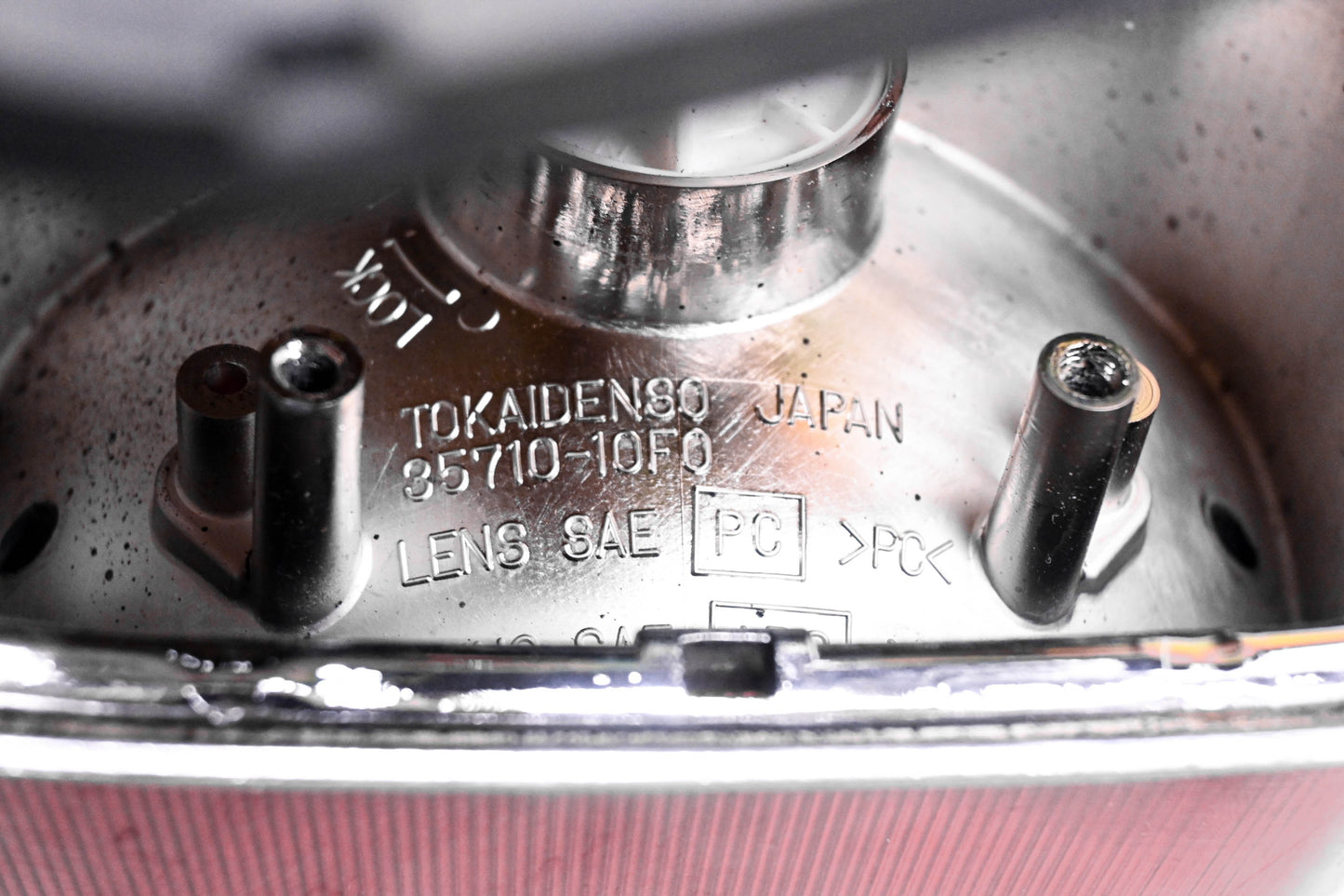 Tokaidenso 25710-10F0 Rear Taillight Assembly