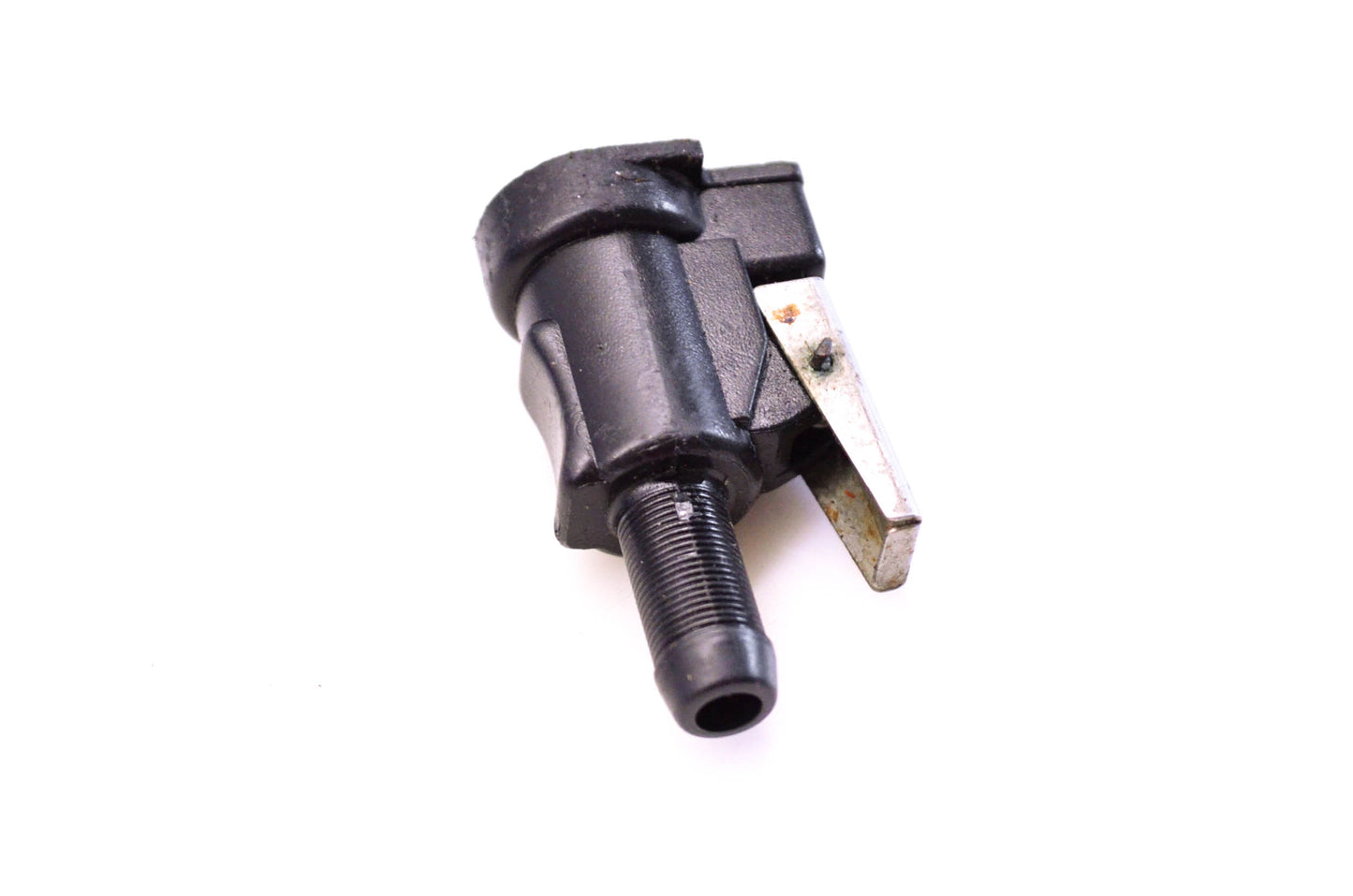 Attwood 8896LP6 Fuel Hose Connector