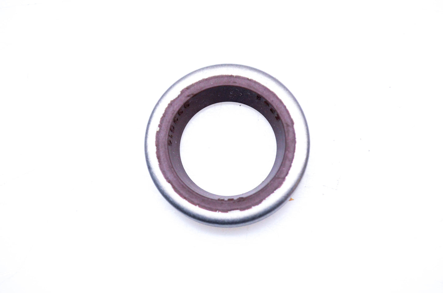OMC 339014 Oil Retainer Seal NOS