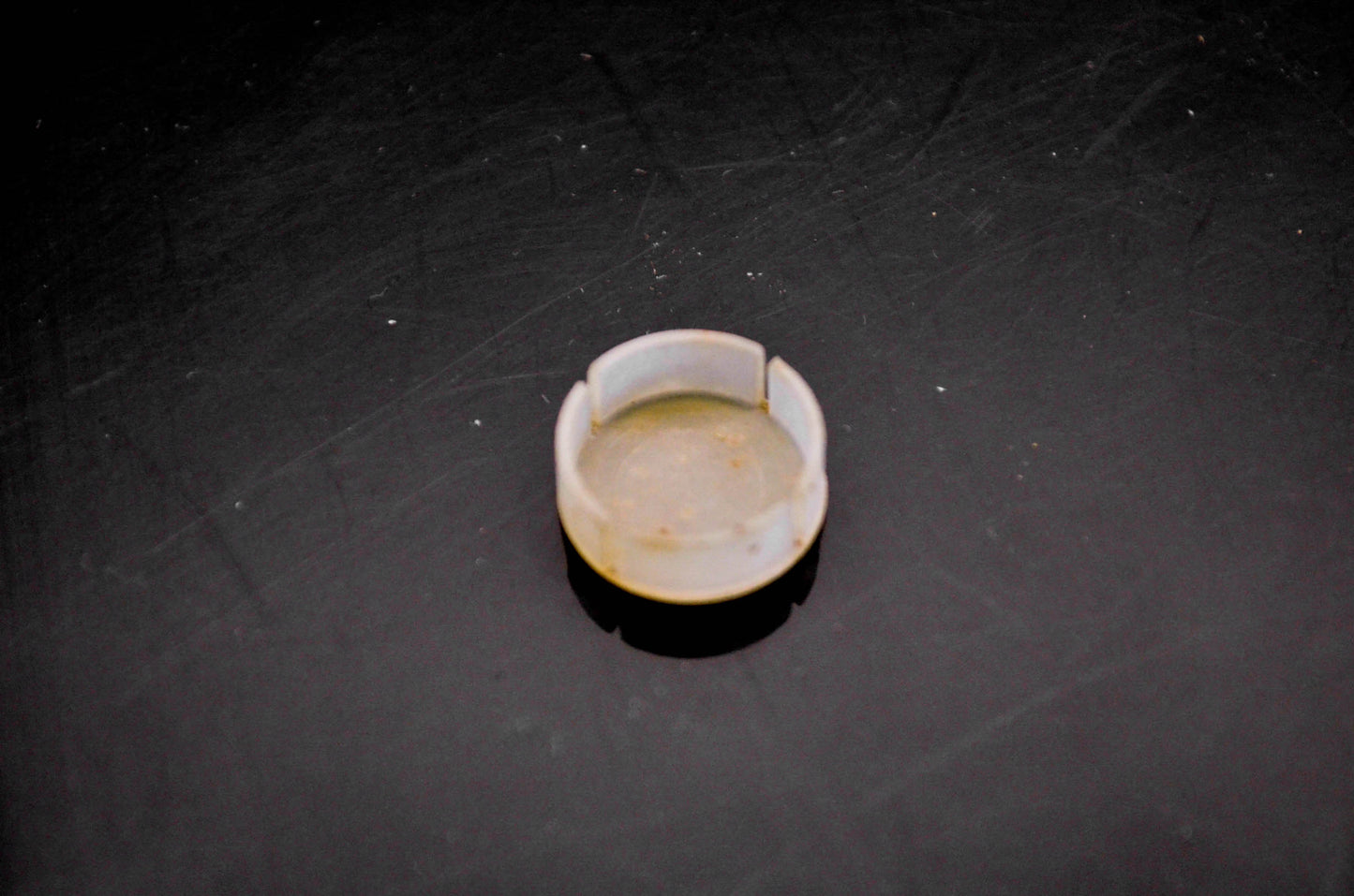 OMC 308055 Trunion Cap NOS