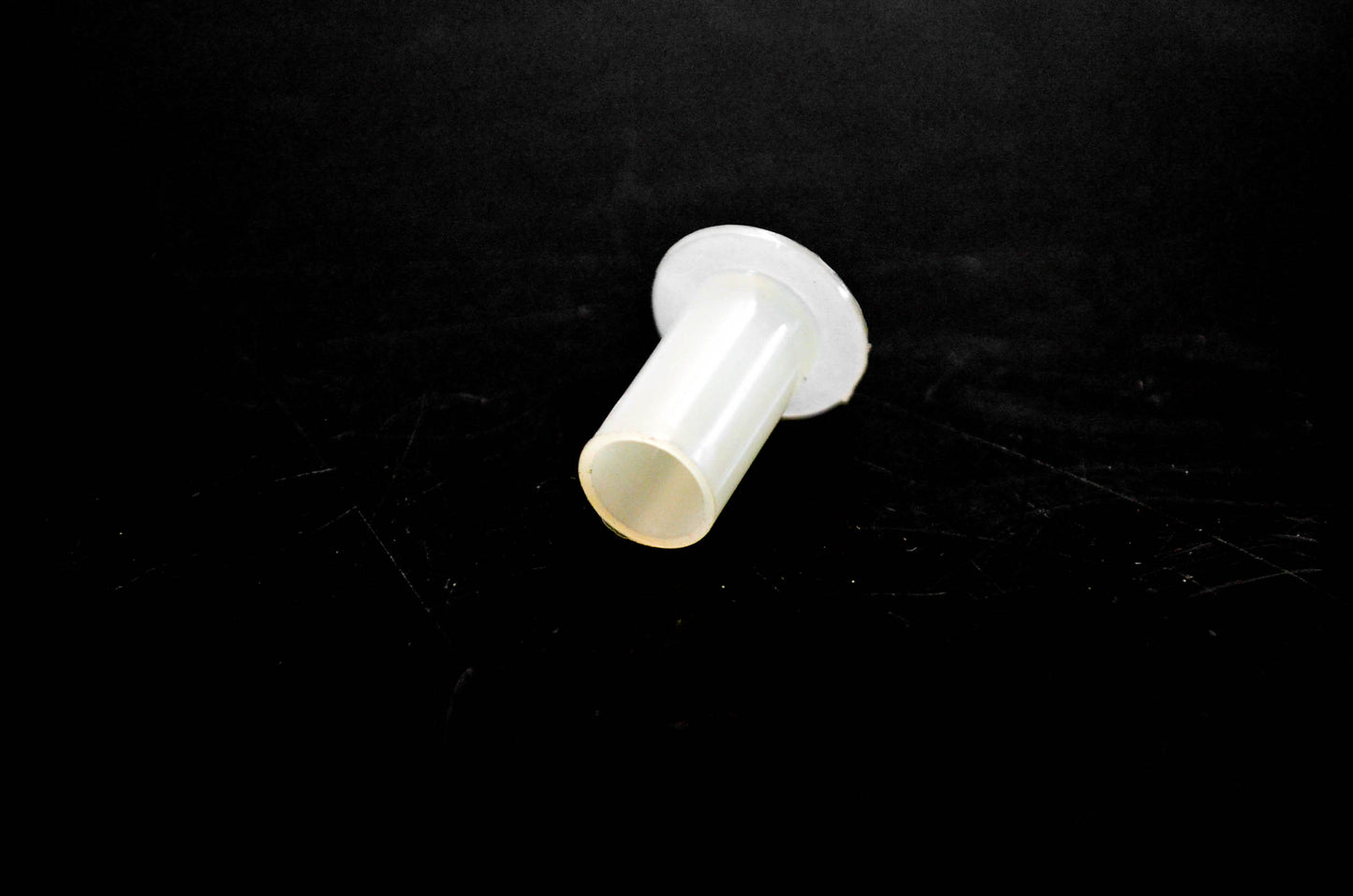 New OMC 308053 Bushing NOS