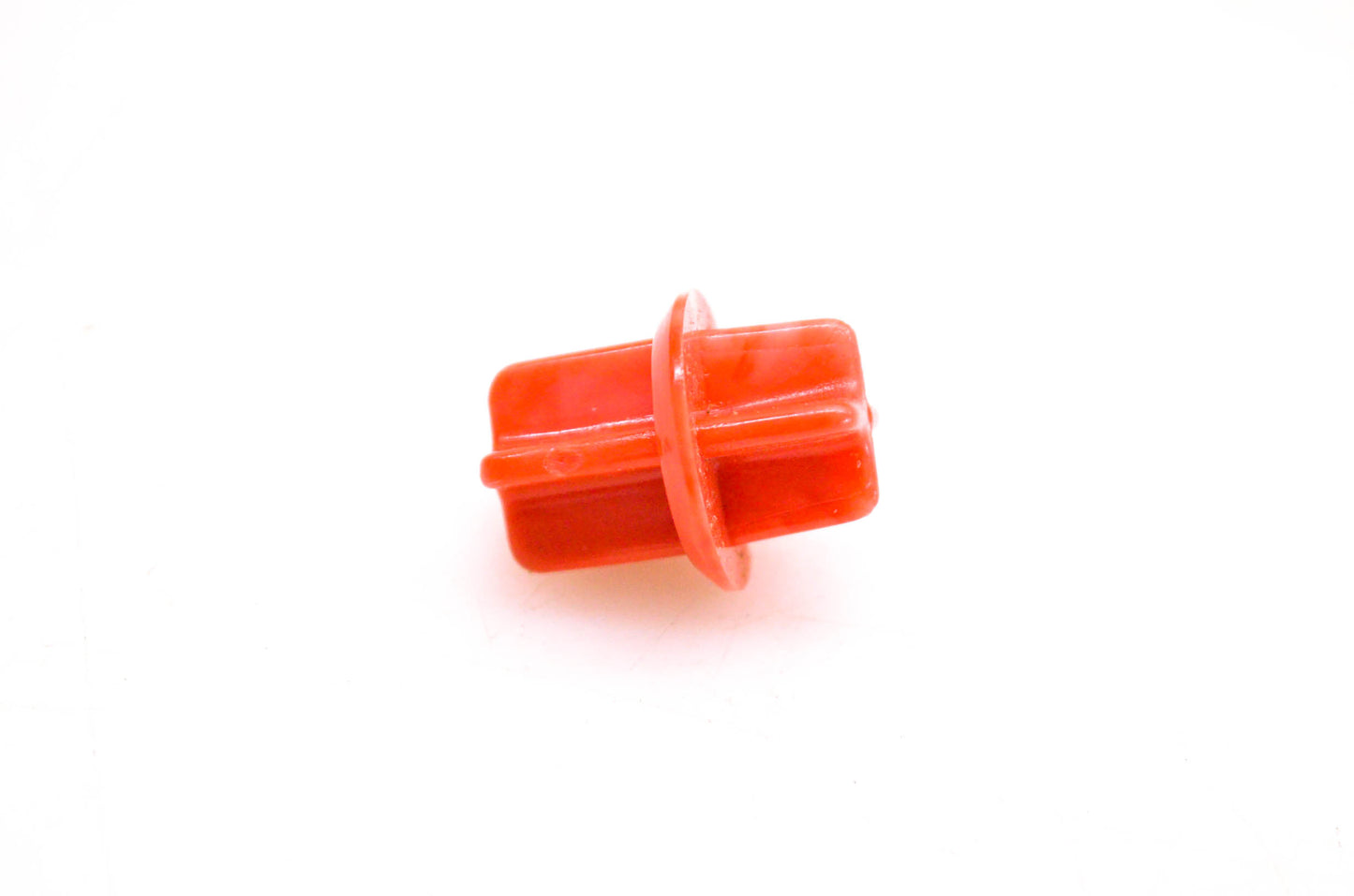 New OMC 317653 Pressure Relief Valve NOS