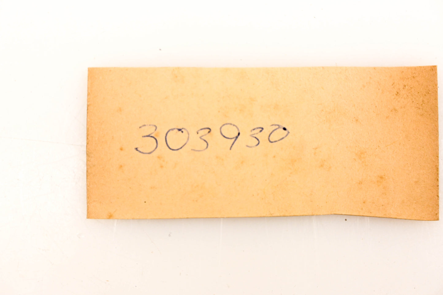 OMC 303930 Lever Pivot Shaft NOS