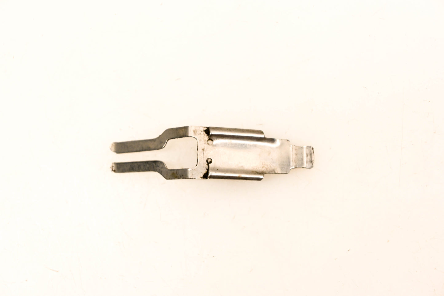 OMC 326087 Clip NOS