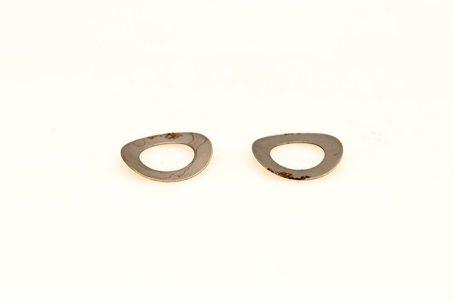 OMC 553766 Bow Washers Qty 2 NOS