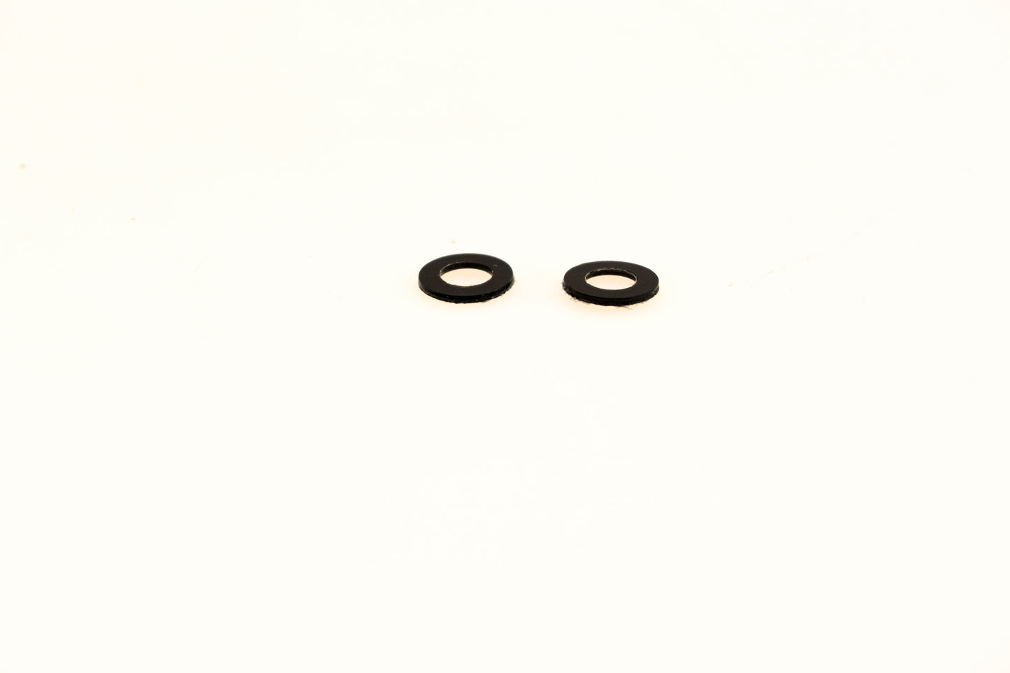 OMC 318323 Washers Qty 2 NOS
