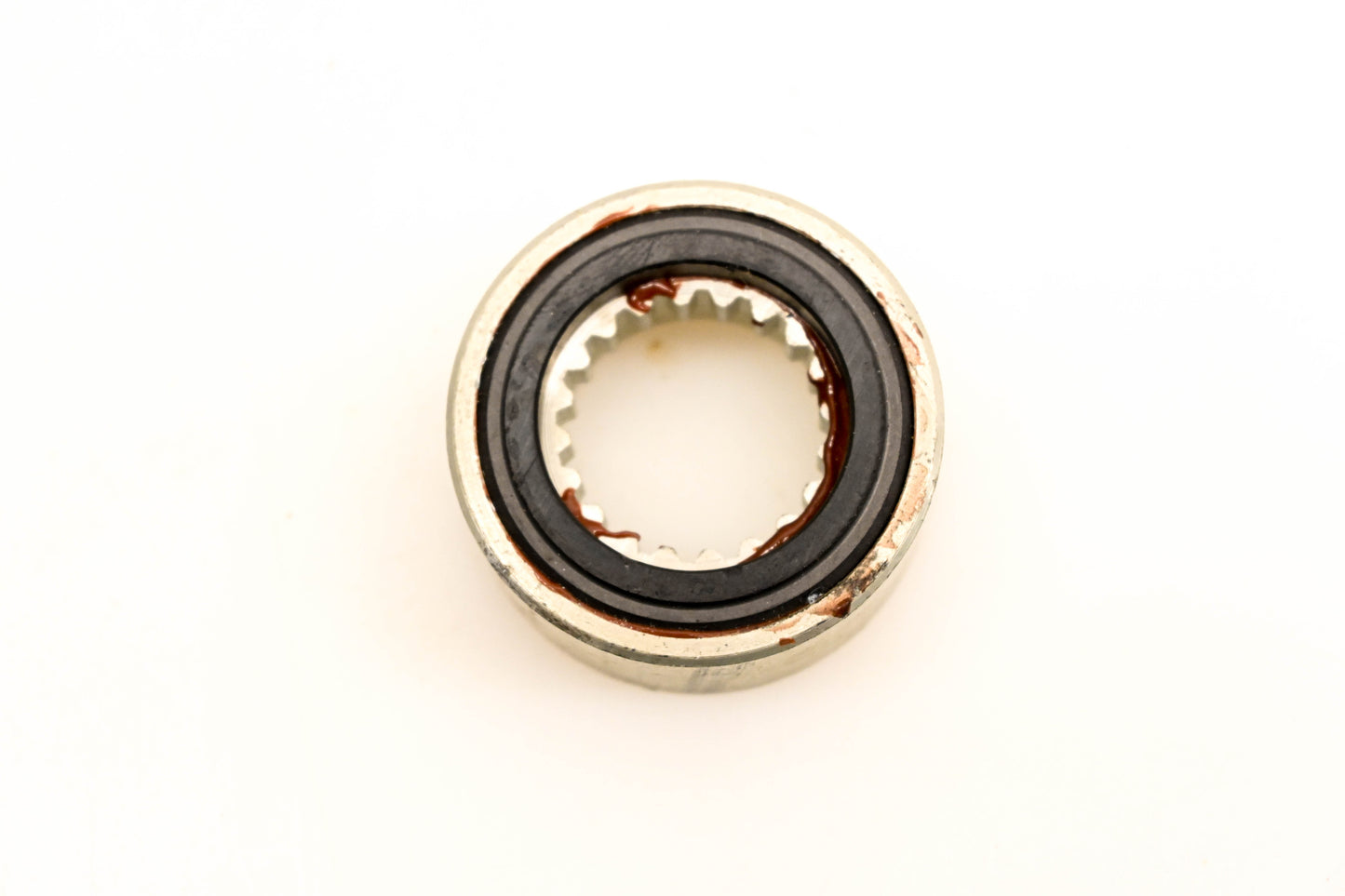 OMC 379587 Bearing Retainer & Seal Assembly NOS