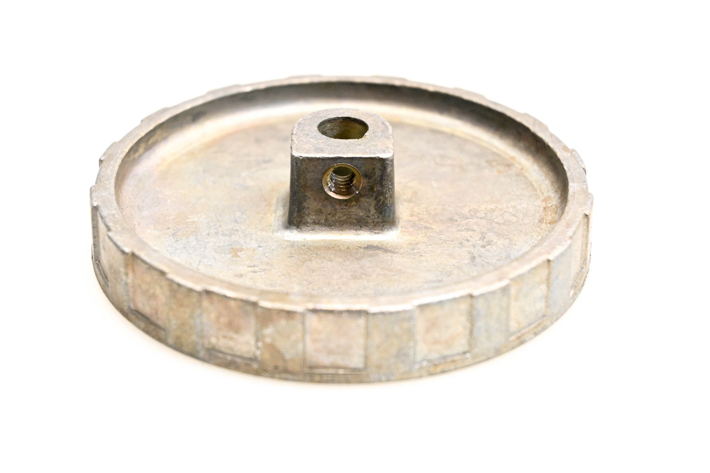 OMC 310621 Wheel NOS
