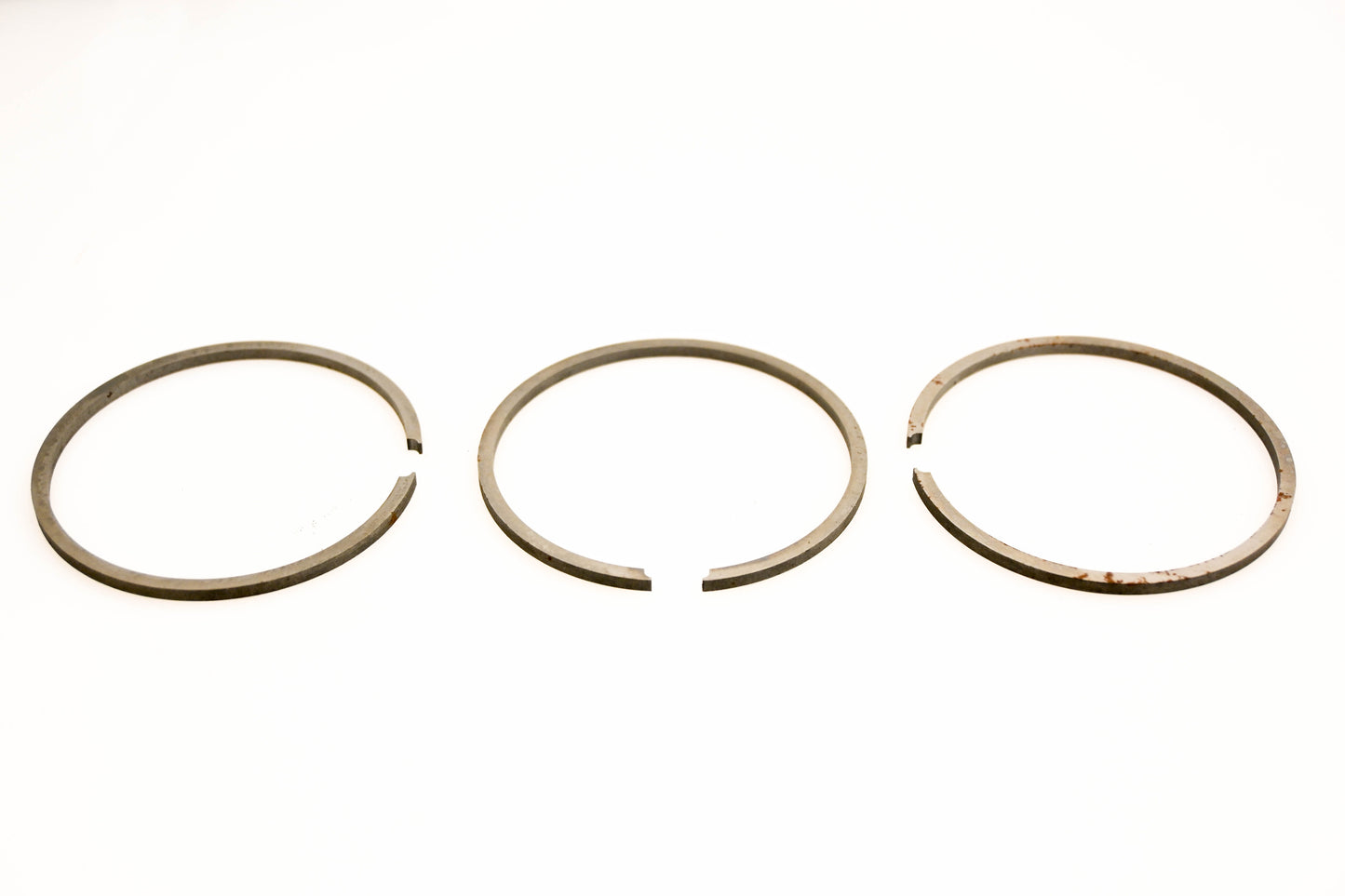 OMC 379360 Piston Ring Kit NOS