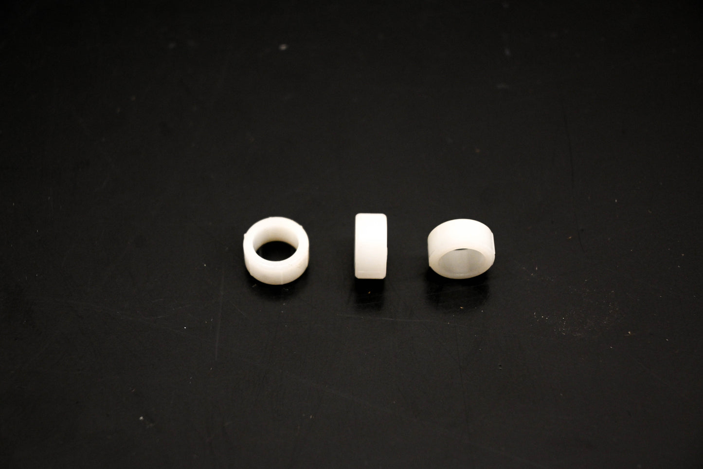 OMC 308781 Bushings Qty 3 NOS