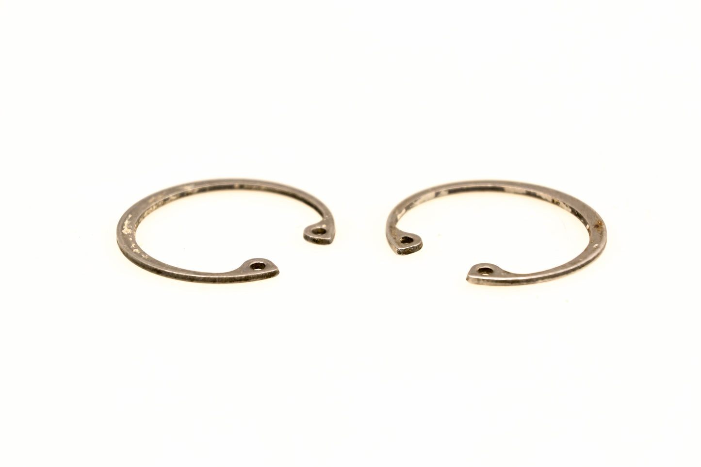 OMC 308625 Retaining Rings Qty 2