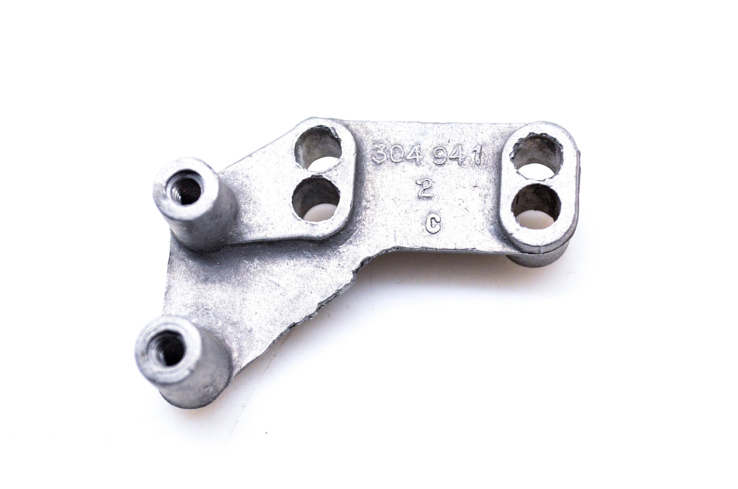 OMC 304941 Lever to Cylinder Bracket