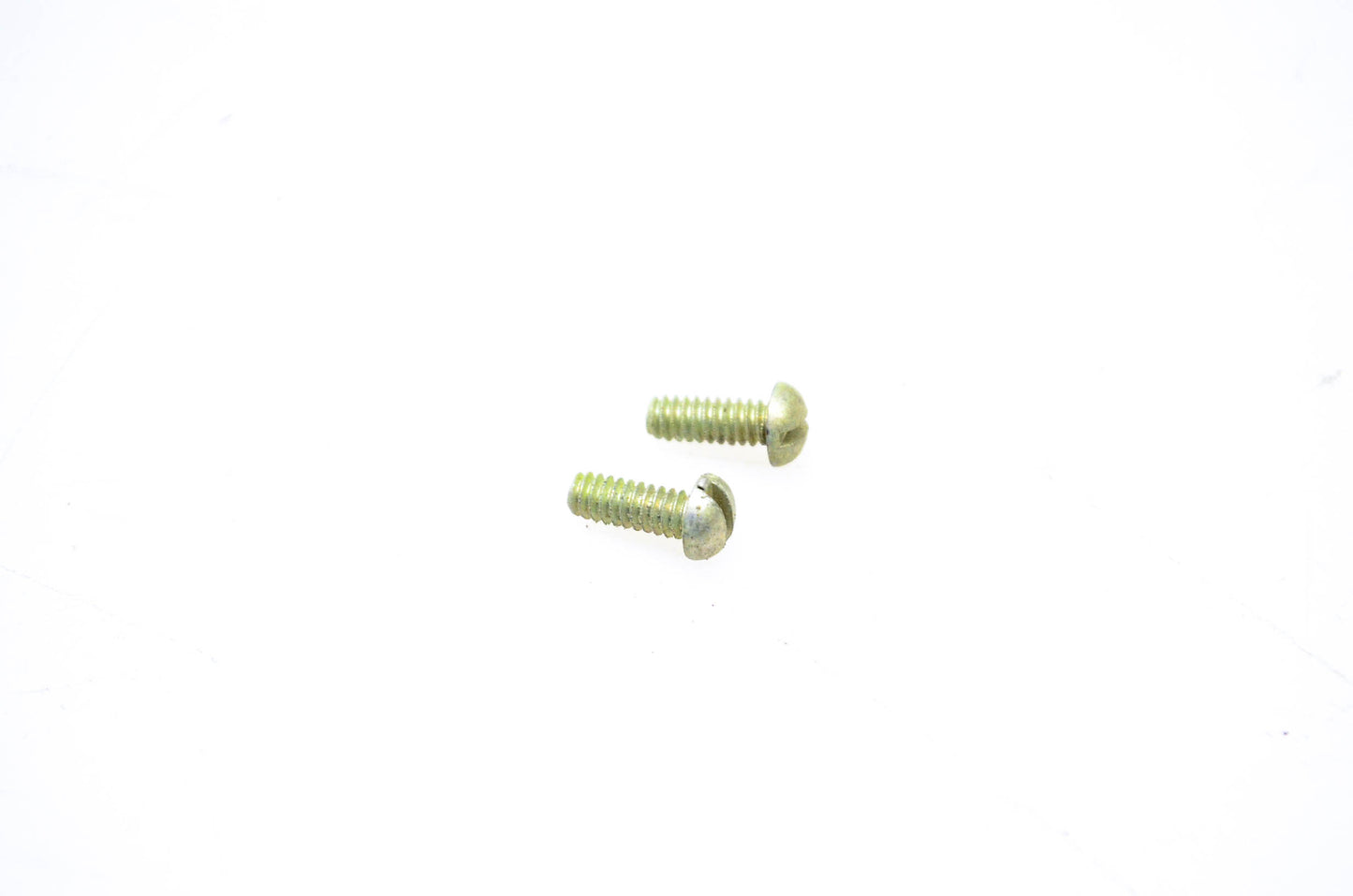 OMC 308563 Screw Qty 2 NOS