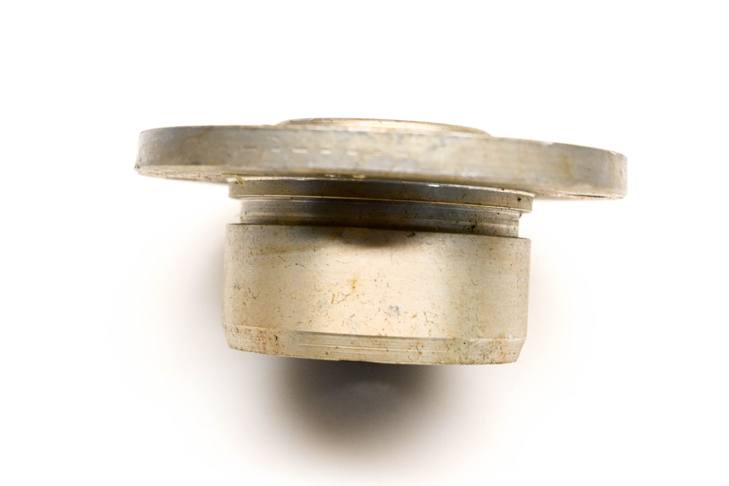 OMC 384160, 315881 Bearing Housing NOS