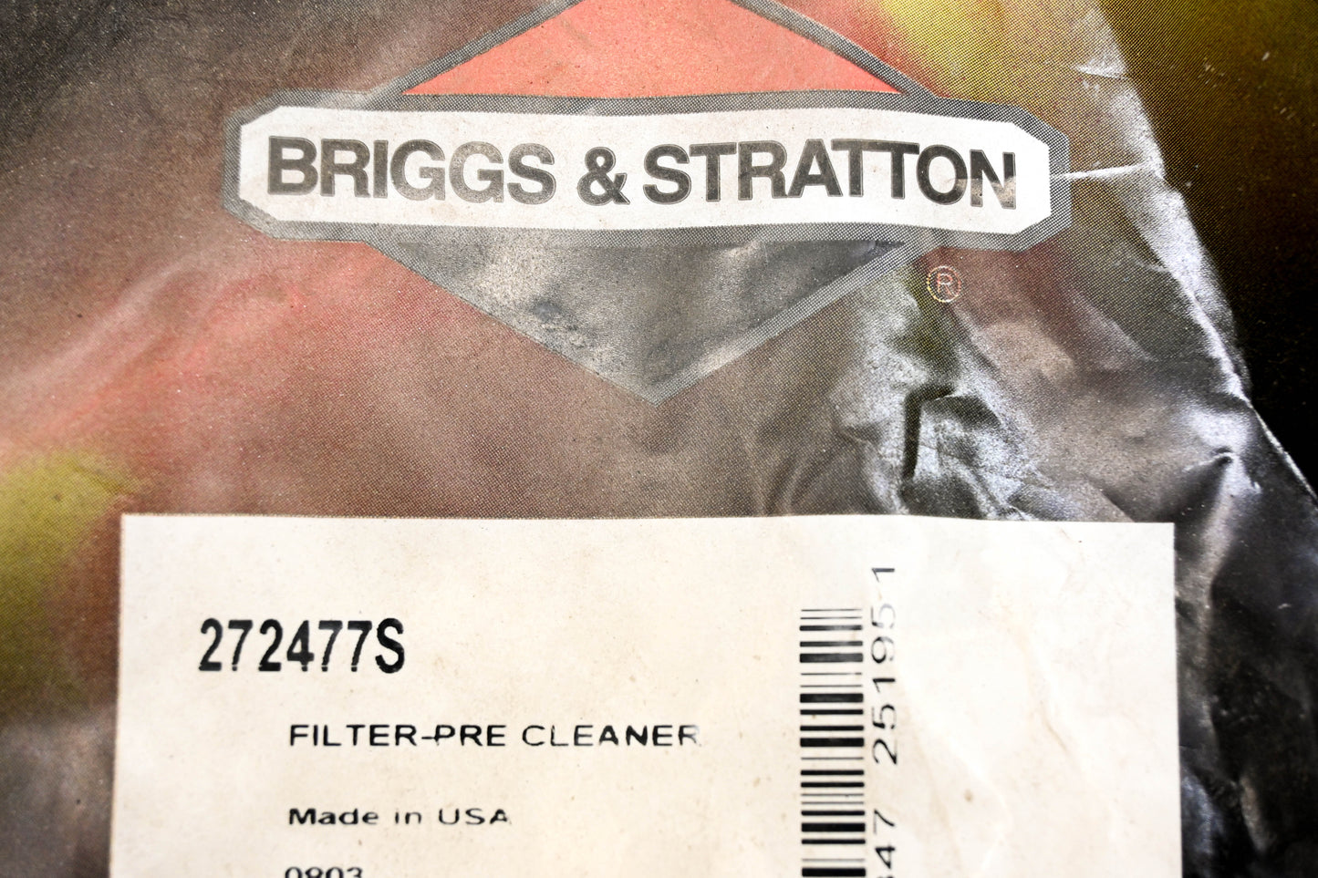 New OEM Briggs & Stratton 272477S Pre-Cleaner Filter NOS