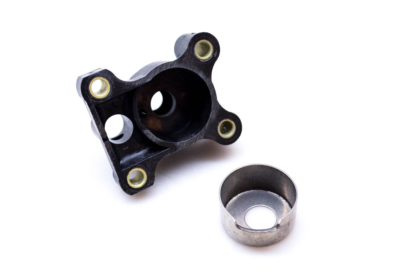 OMC 388139 Water Pump Impeller Housing w/Insert NOS