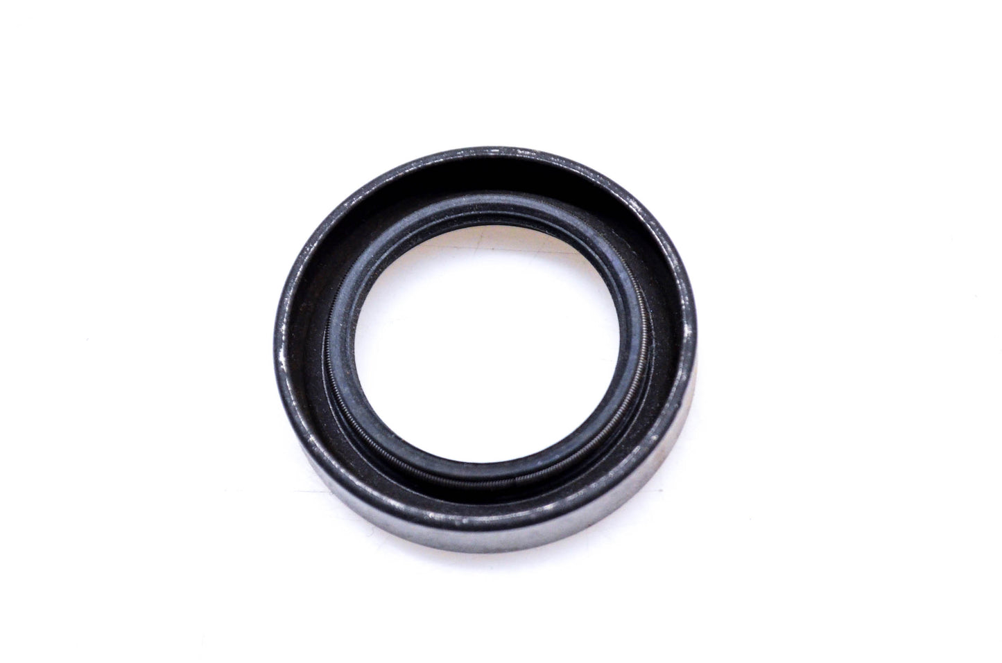 OMC 310599 Shaft Oil Seal Retainer NOS