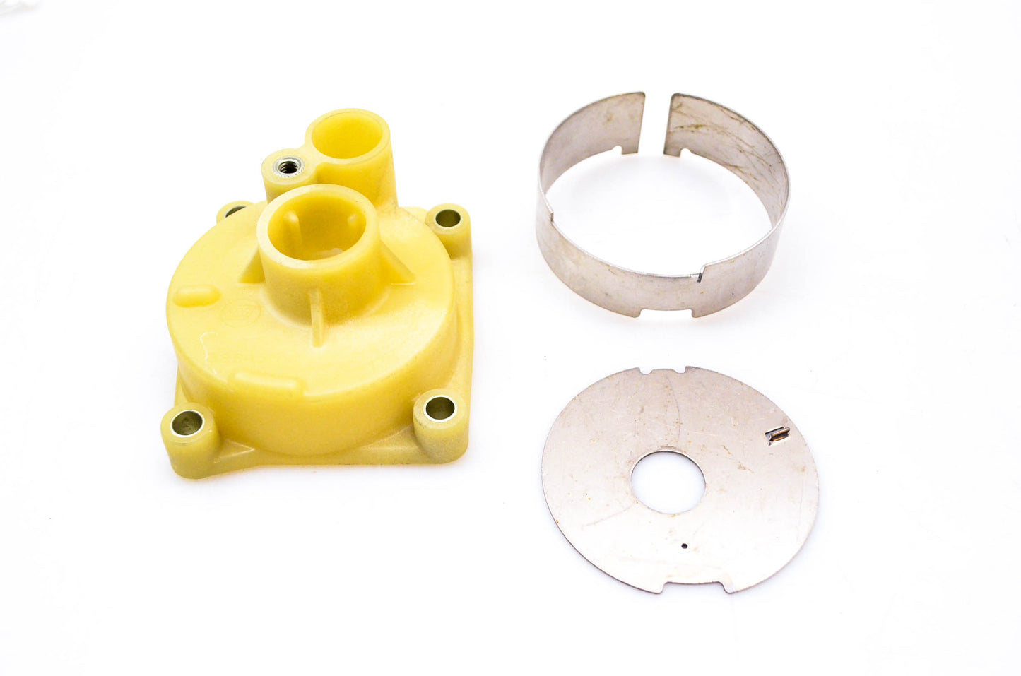 OMC 389142 Water Pump Housing Kit NOS