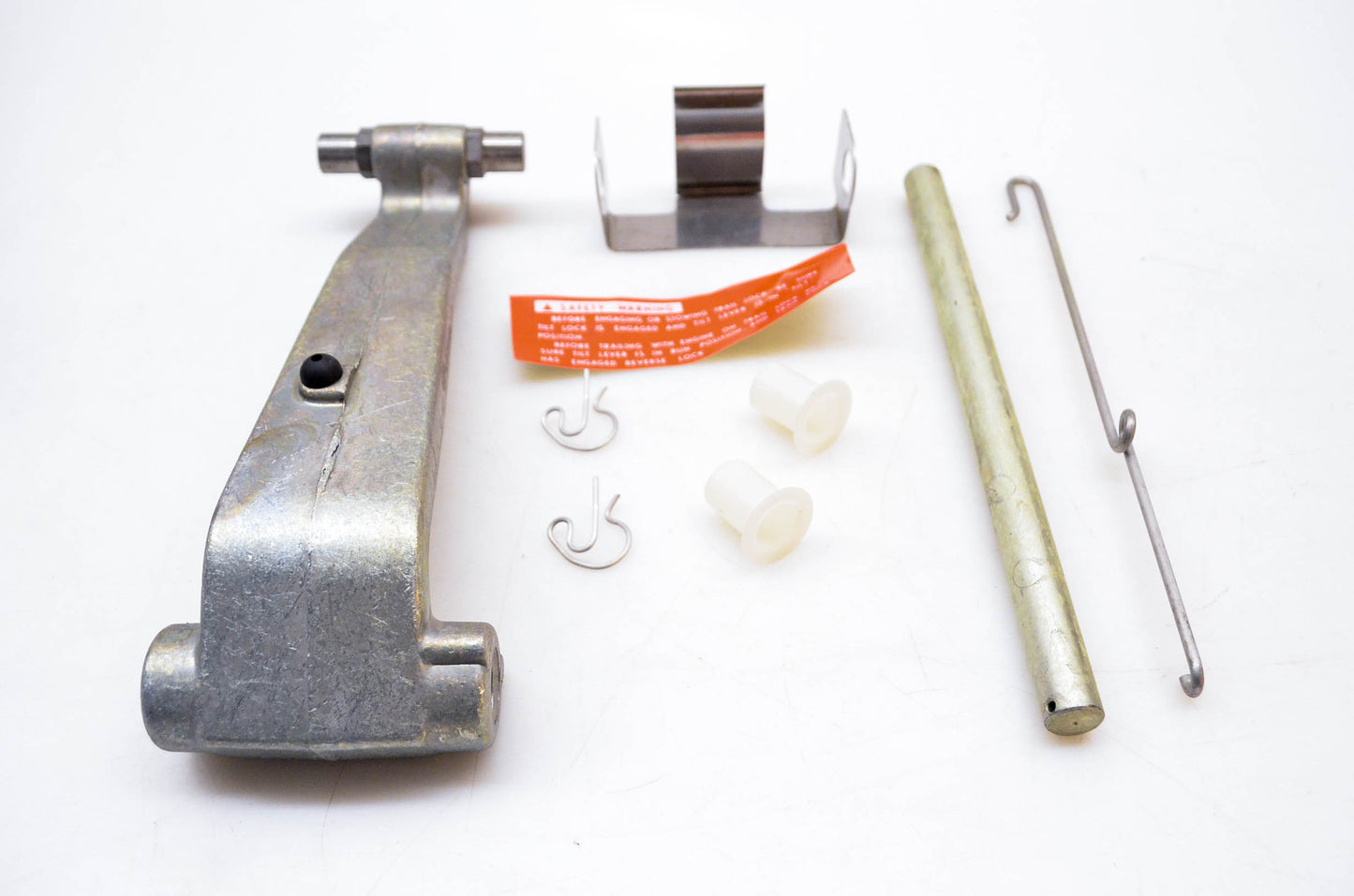 OMC 386683 Trailering Lock Kit NOS