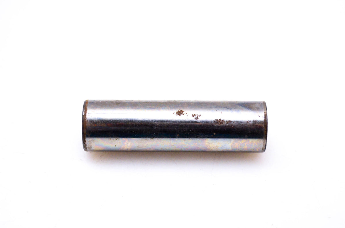 OMC 304691 Wrist Pin NOS