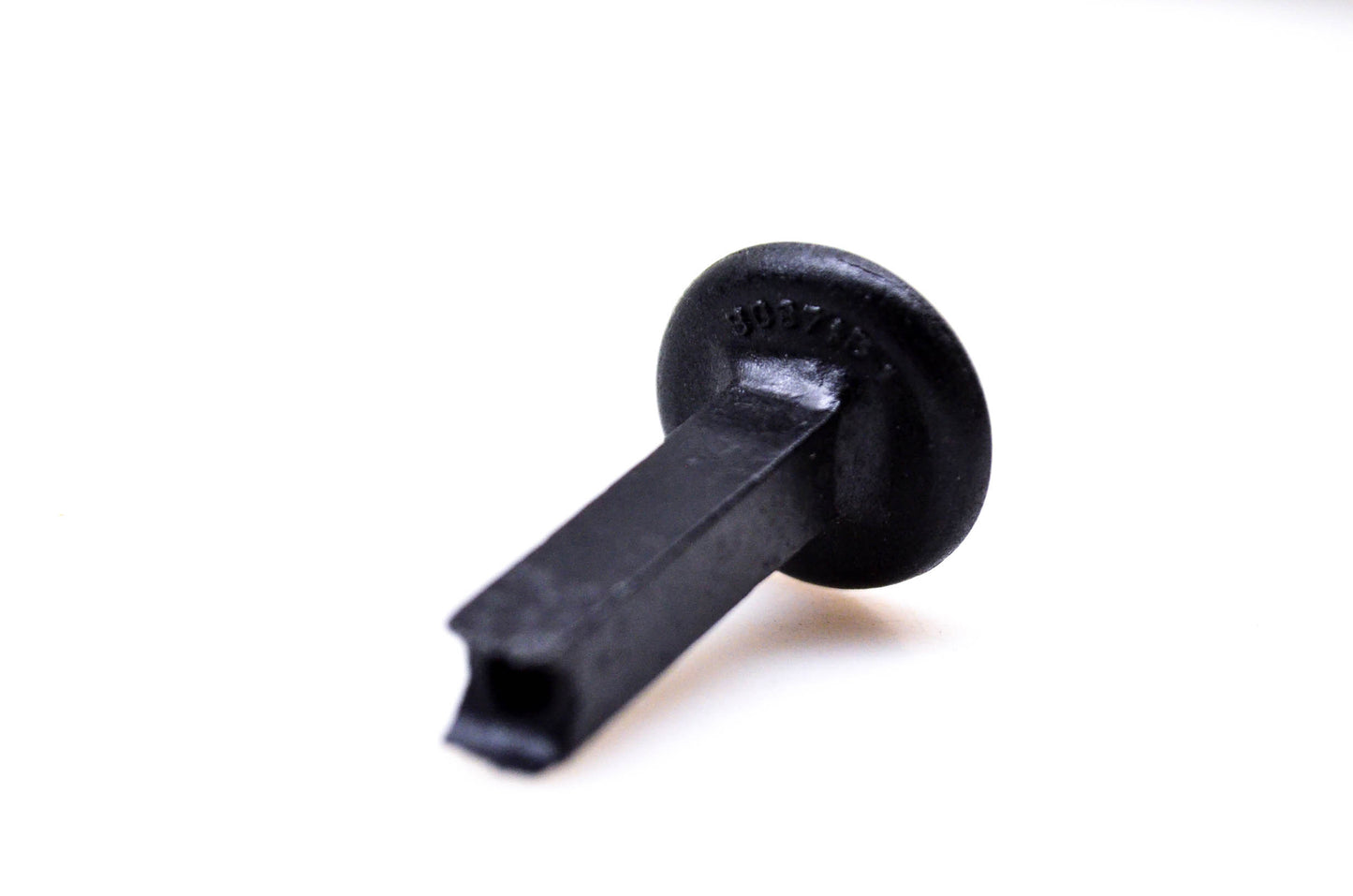 OMC 303718-1 Carburetor Choke Knob NOS